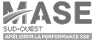Logo gris MASE Sud-Ouest avec le slogan Améliorer la performance SSE.